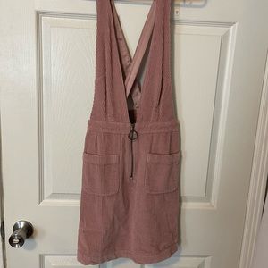 Corduroy overall dress in pink
